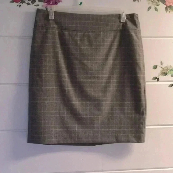 Women’s skirt size 14. 212 Collection - Picture 1 of 5